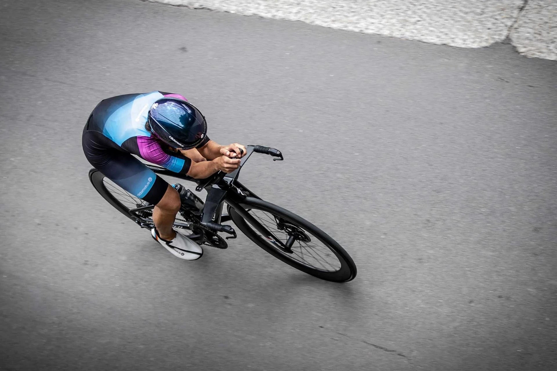Triathlon Performance Gear: Trusted by Champions