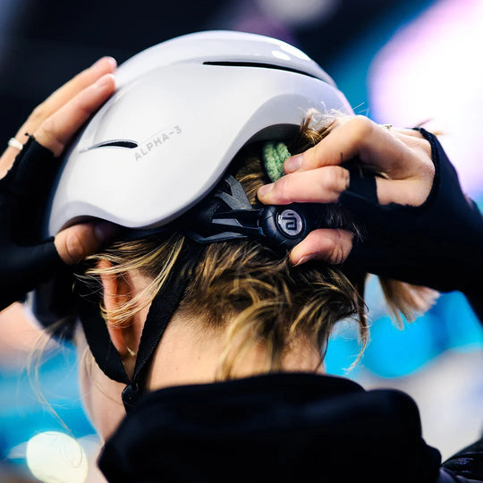 Alpha-3Y Junior Cycling, Shorttrack & Skating Aero Helmet