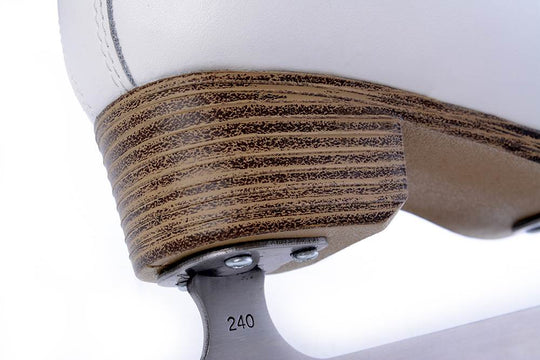 Tempish EXPERIE Figure Skate